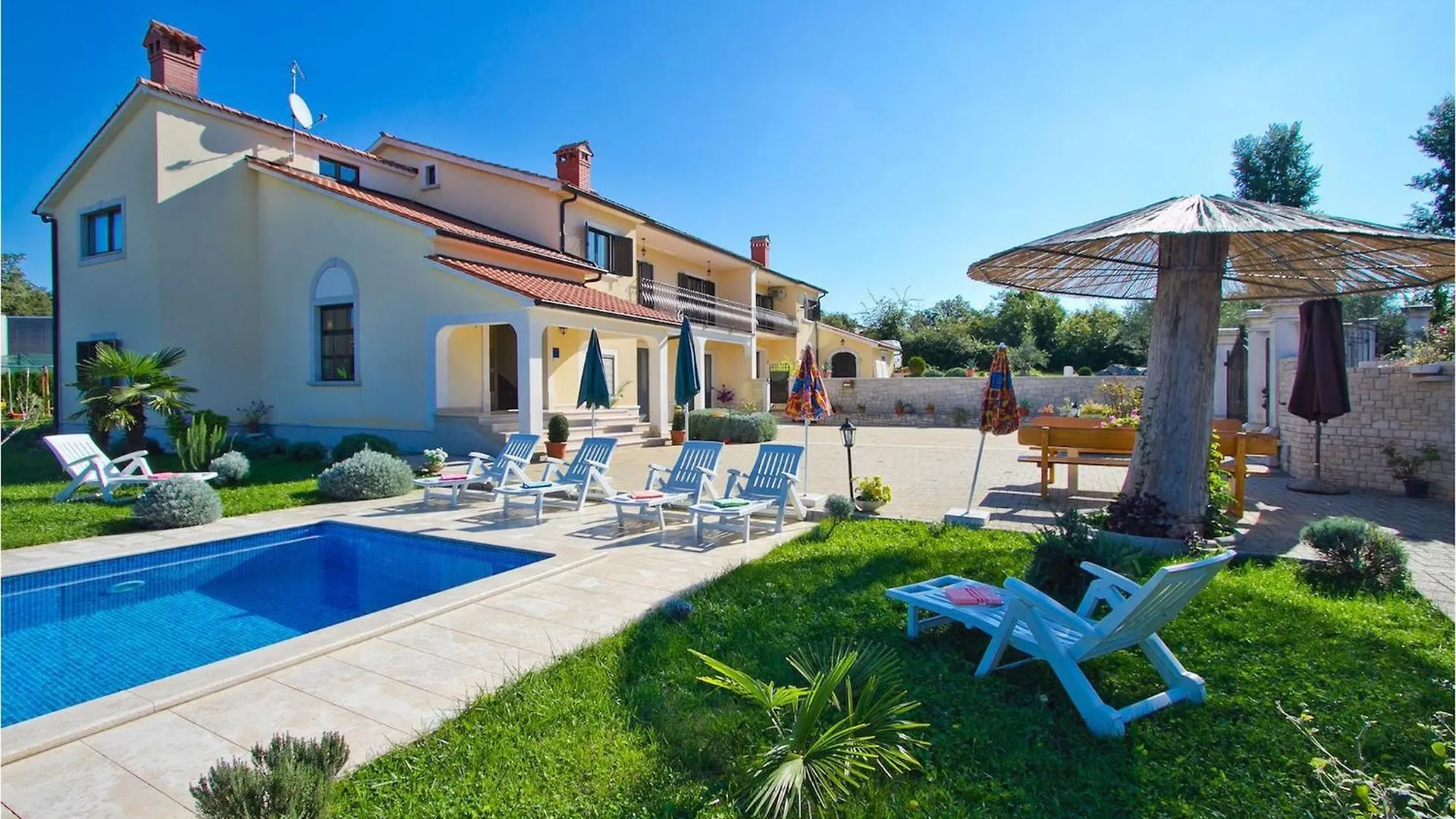 Perla Klaudio Villa Muntrilj Croatia