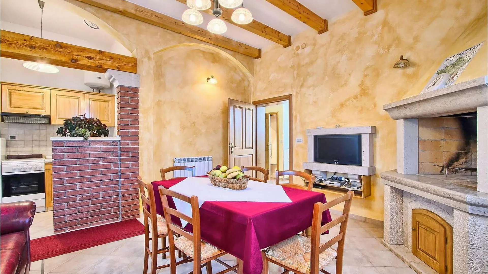 Perla Klaudio Villa Muntrilj 0*,  Croatia