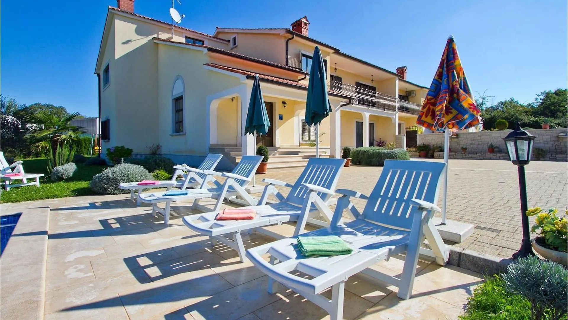 Perla Klaudio Villa Muntrilj Croatia