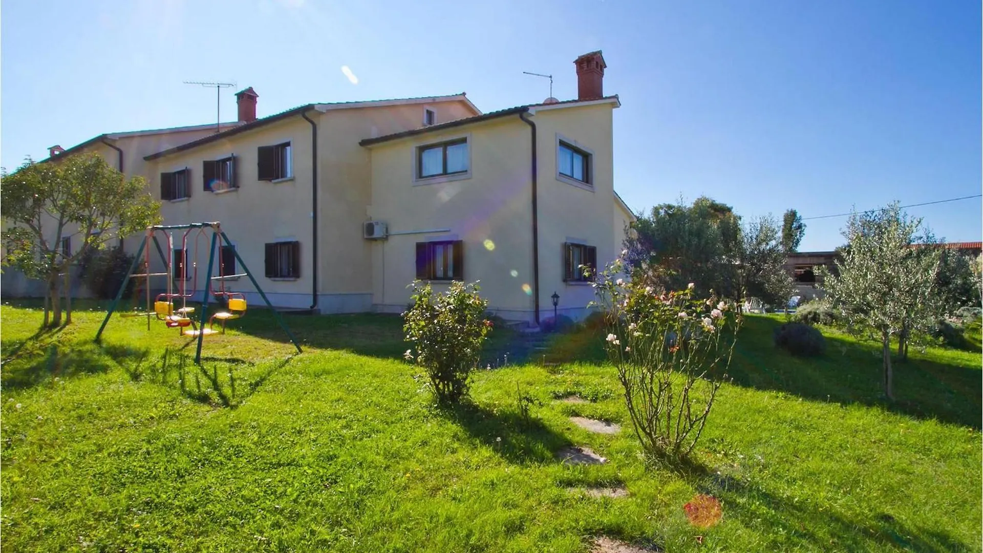 Perla Klaudio Villa Muntrilj 0*,  Croatia